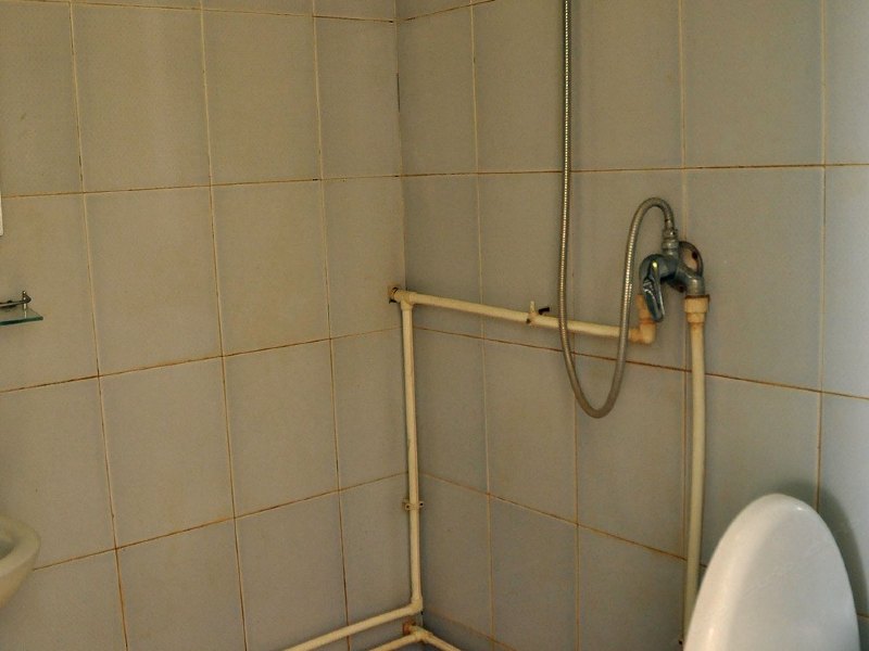 hotelPic