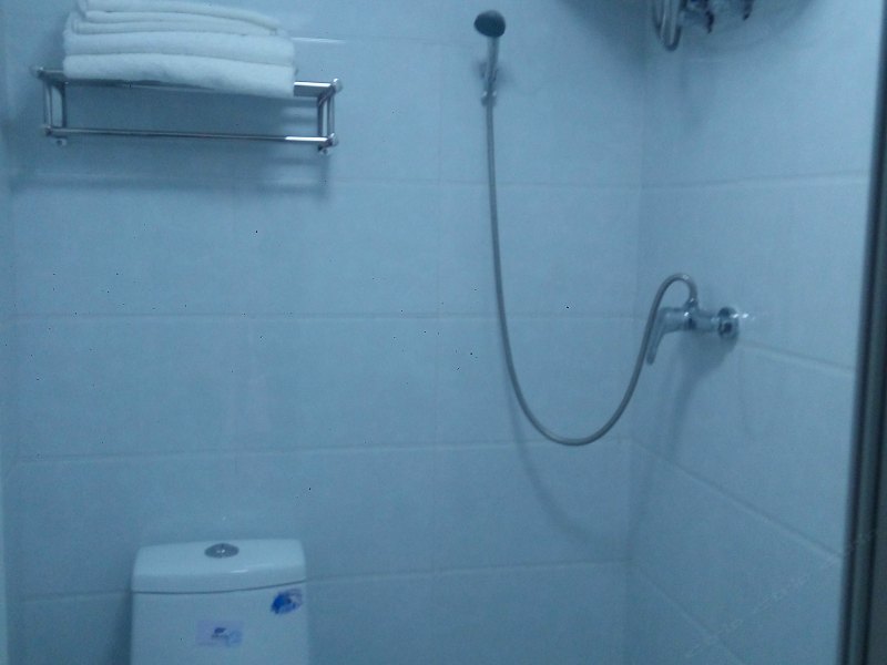 hotelPic