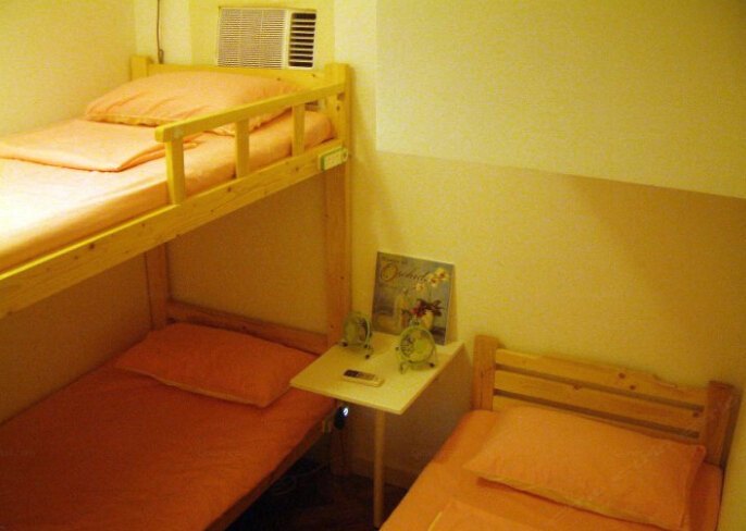 hotelPic