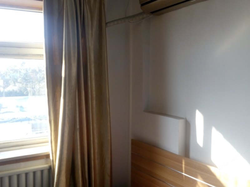 hotelPic