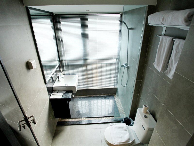 hotelPic