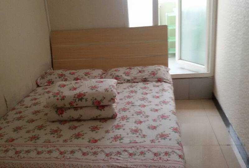 hotelPic