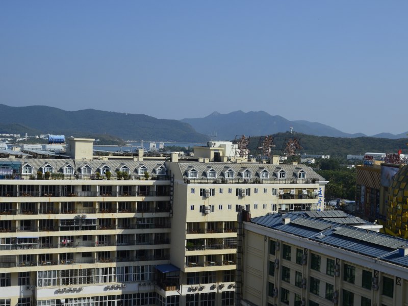 hotelPic