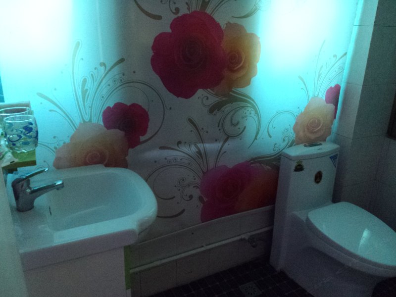 hotelPic