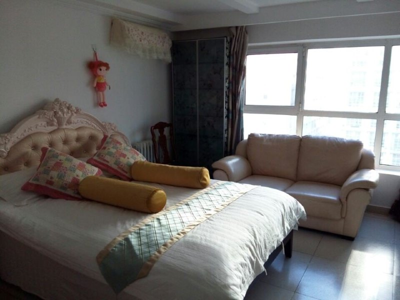 hotelPic