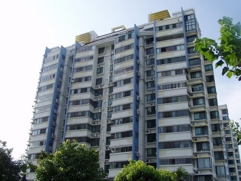 80时空公寓(上海杜鹃路店)