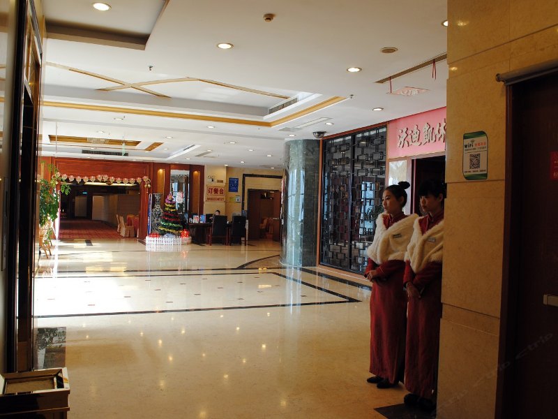 酒店大堂