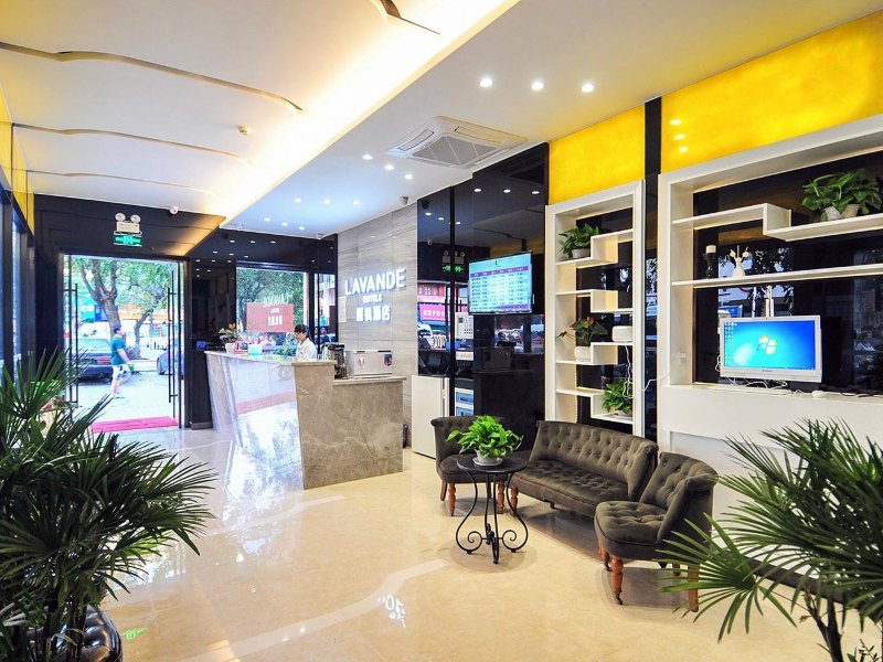 酒店大堂