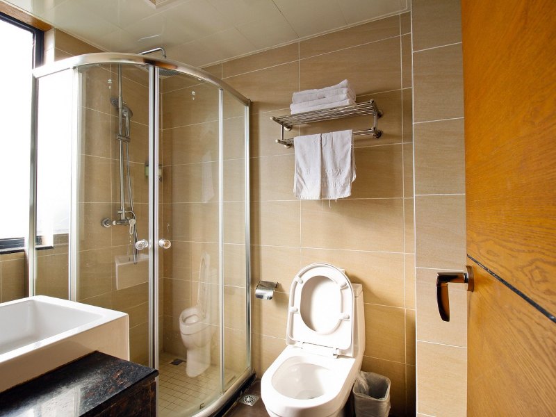 hotelPic