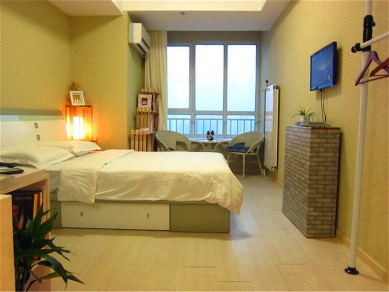 hotelPic