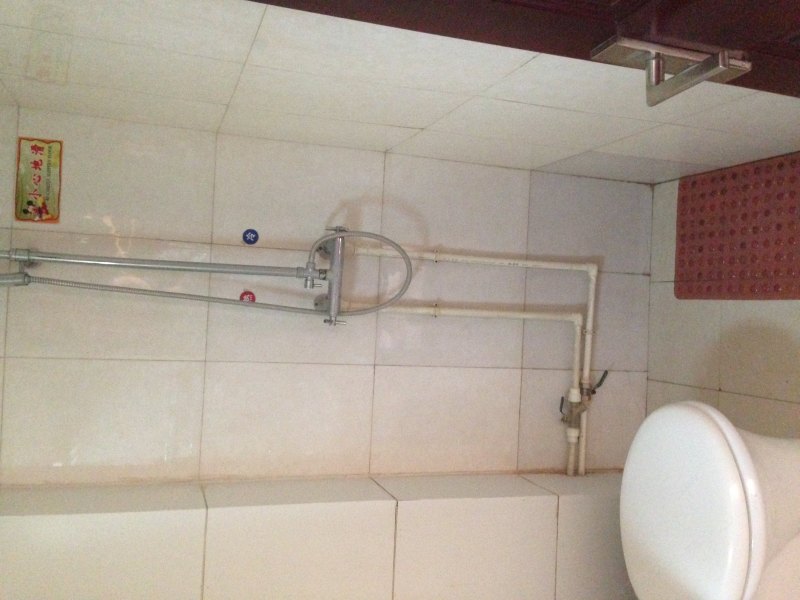 hotelPic