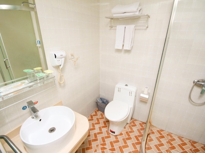 hotelPic