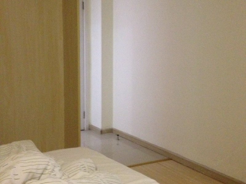 hotelPic