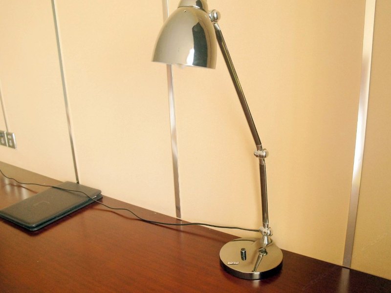 hotelPic