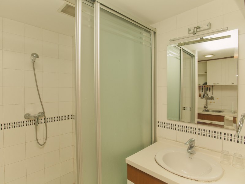 hotelPic
