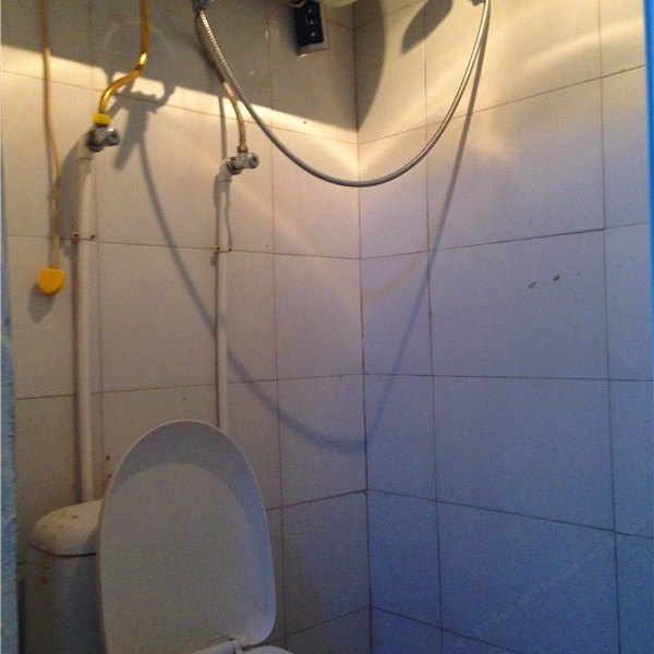 hotelPic