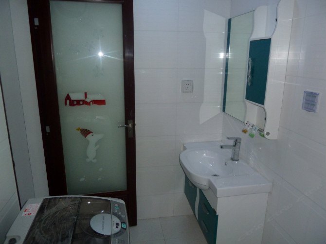 hotelPic