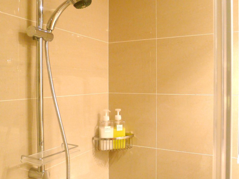 hotelPic