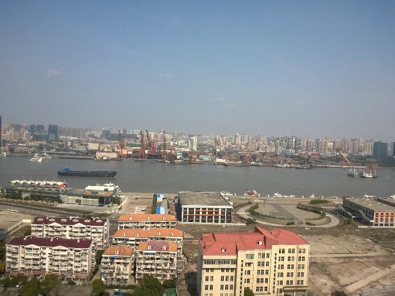 hotelPic