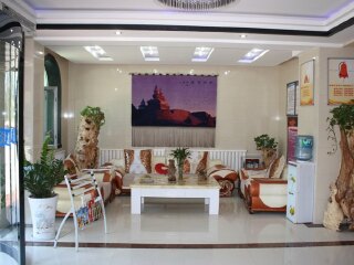 额济纳旗胡杨林旅游三日游价格_额济纳旗胡杨林旅游报团多少钱_去额济纳旗胡杨林跟团游价格