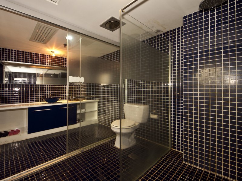 hotelPic