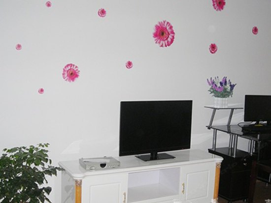 hotelPic