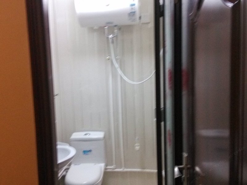 hotelPic