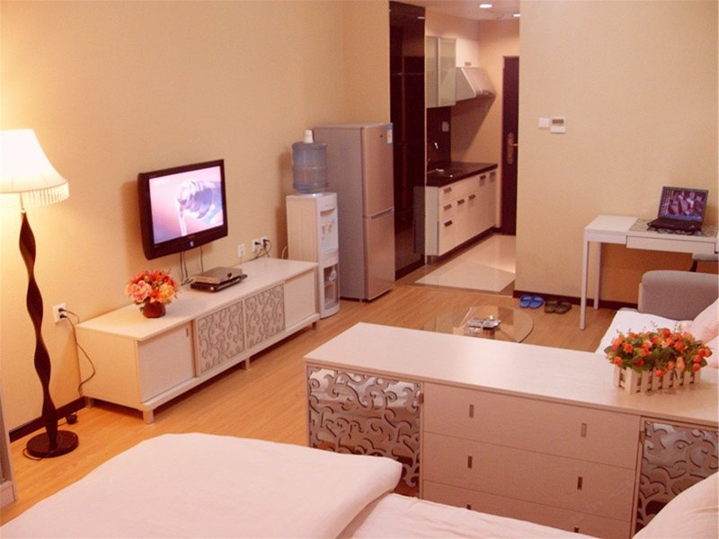hotelPic