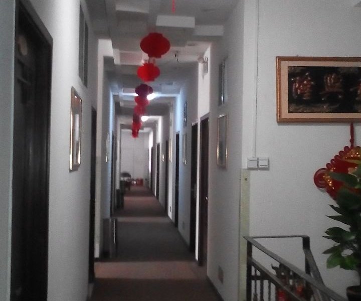 hotelPic