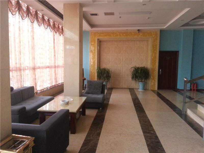 hotelPic