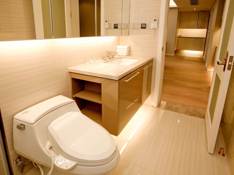 hotelPic