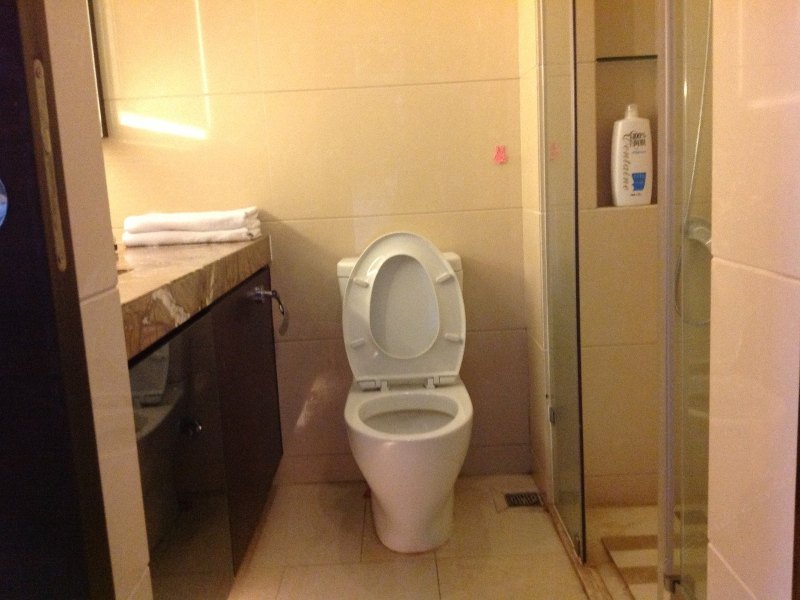 hotelPic