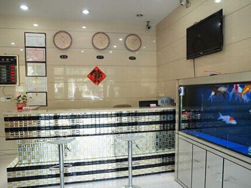 hotelPic