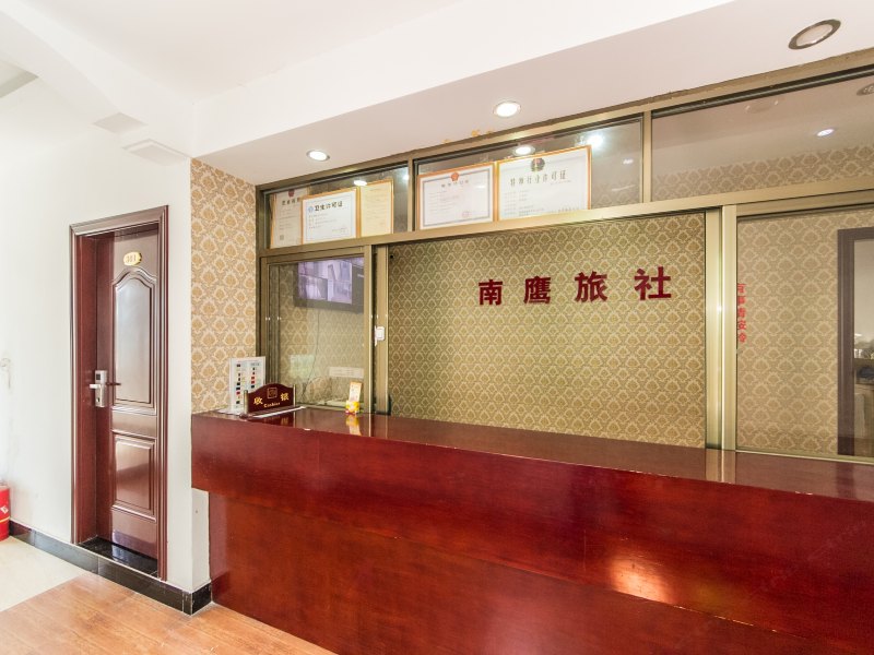 酒店大堂