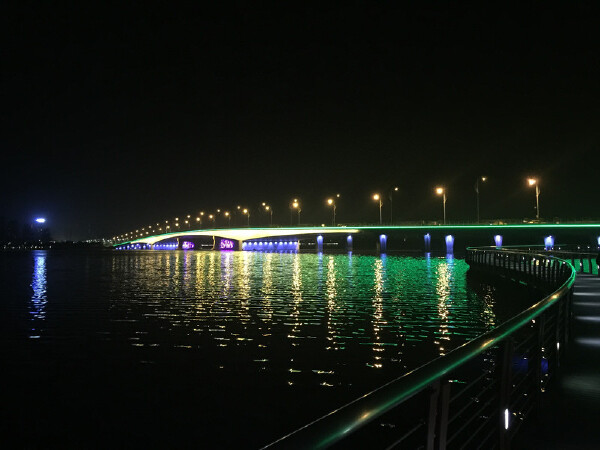 国庆节去蚌埠穿衣指南_国庆节去蚌埠穿什么衣