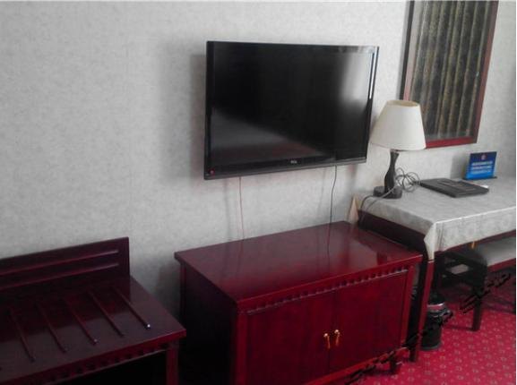 hotelPic