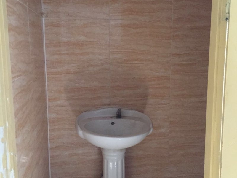 hotelPic