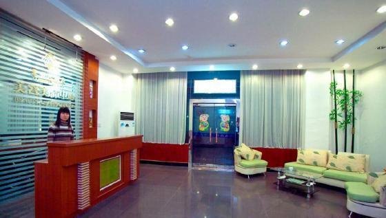 hotelPic