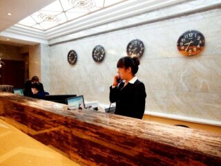 新疆烏魯木齊九月旅游_新疆烏魯木齊旅游價(jià)格多少_新疆烏魯木齊2人旅游需要多少錢(qián)