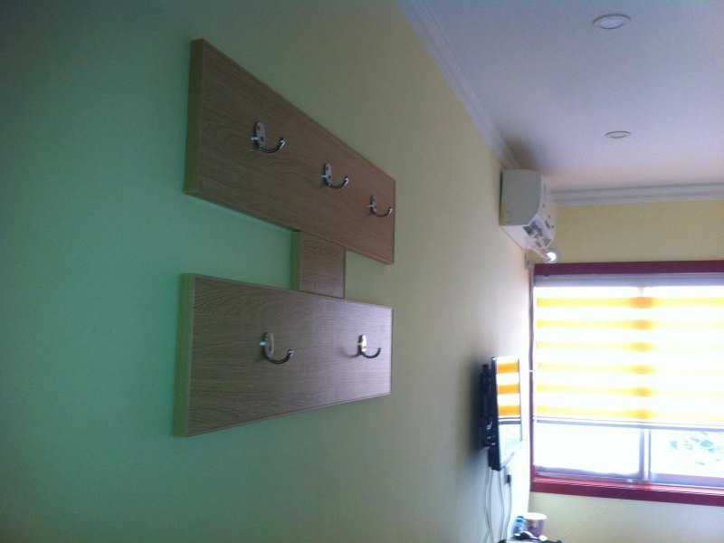 hotelPic