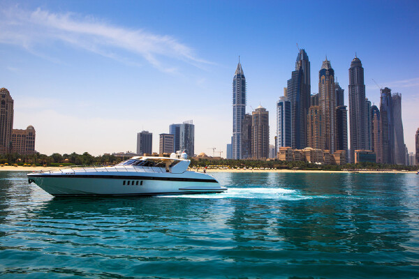 中秋节去迪拜穿衣指南_中秋节去迪拜穿什么衣