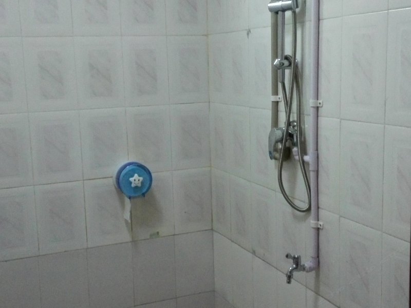 hotelPic