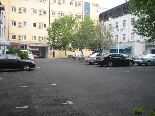 hotelPic