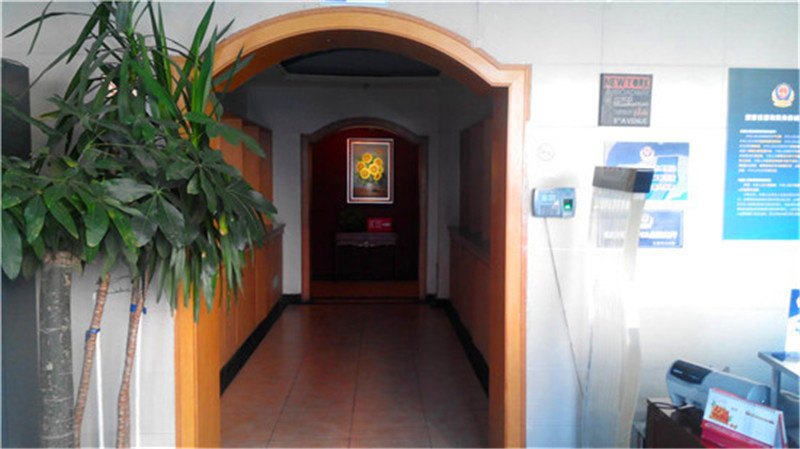 hotelPic