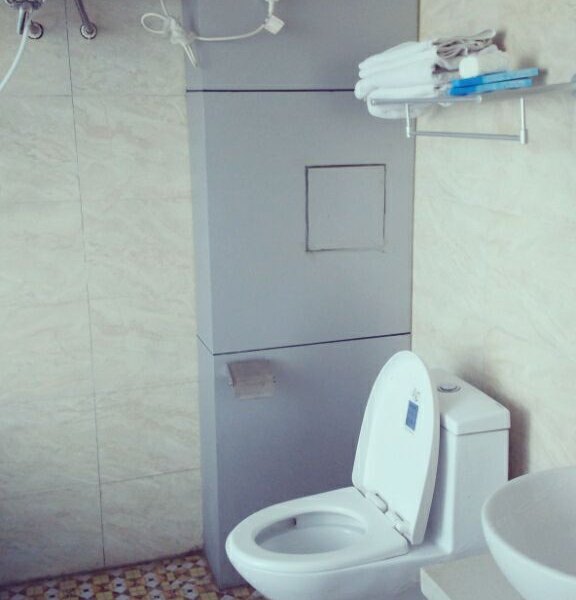 hotelPic
