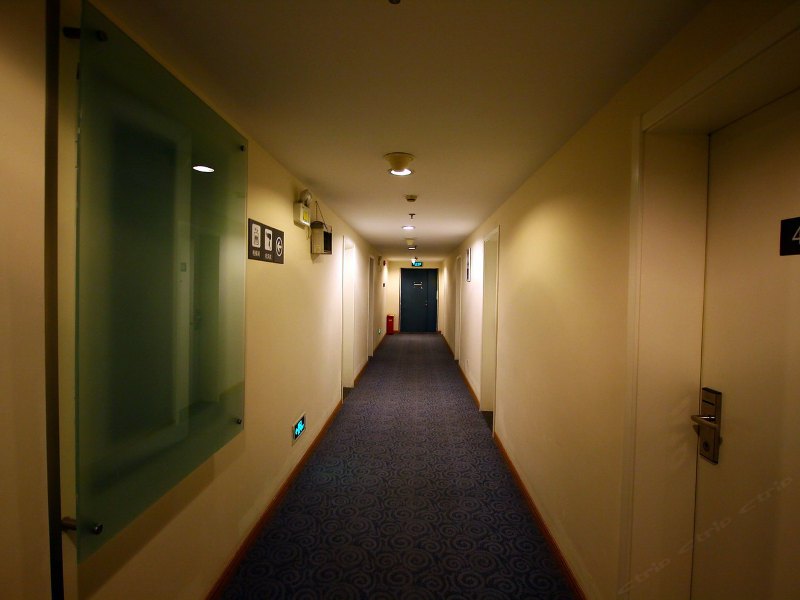 酒店大堂
