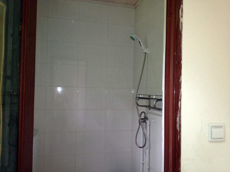 hotelPic