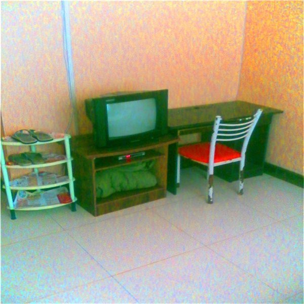 hotelPic