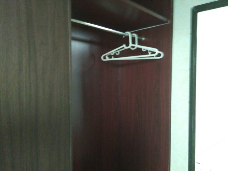 hotelPic