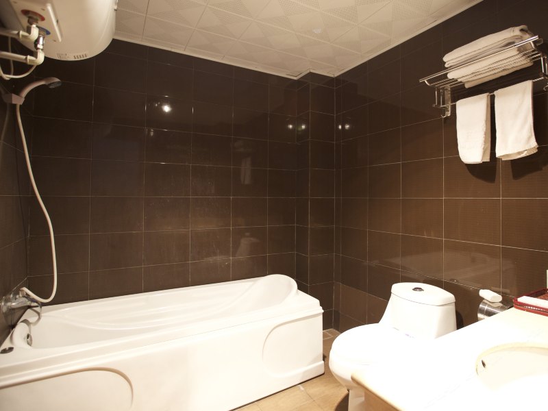hotelPic